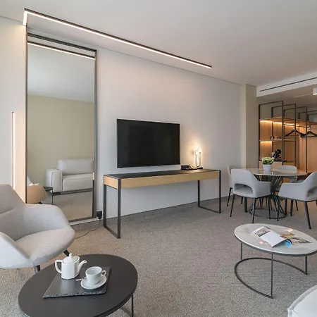 Отель Aquahouse *