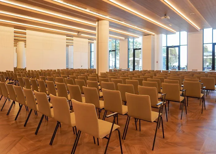 Aquahouse Отель